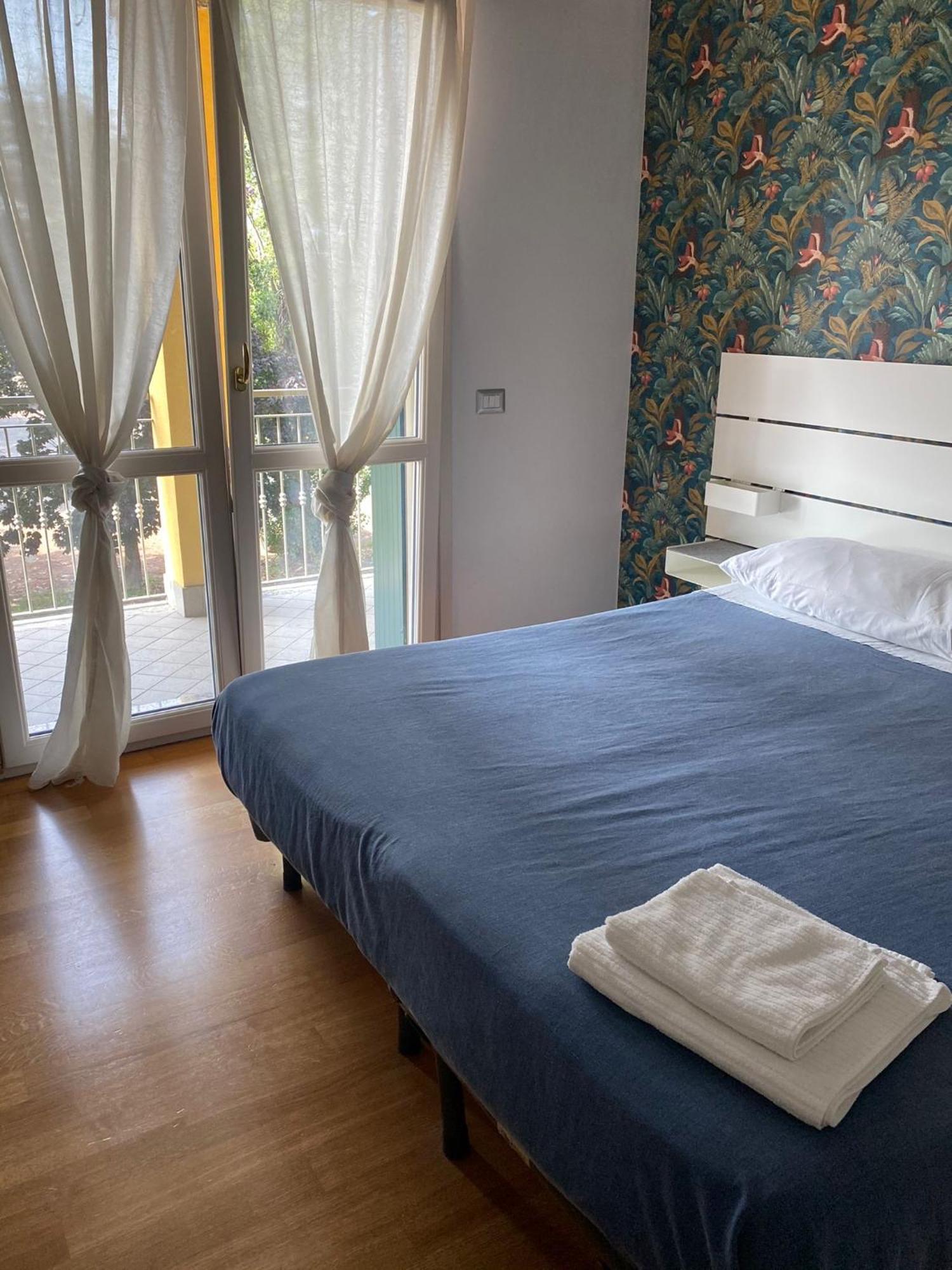 B&B Villa Milano By Rhospitality It Cornaredo Habitación foto