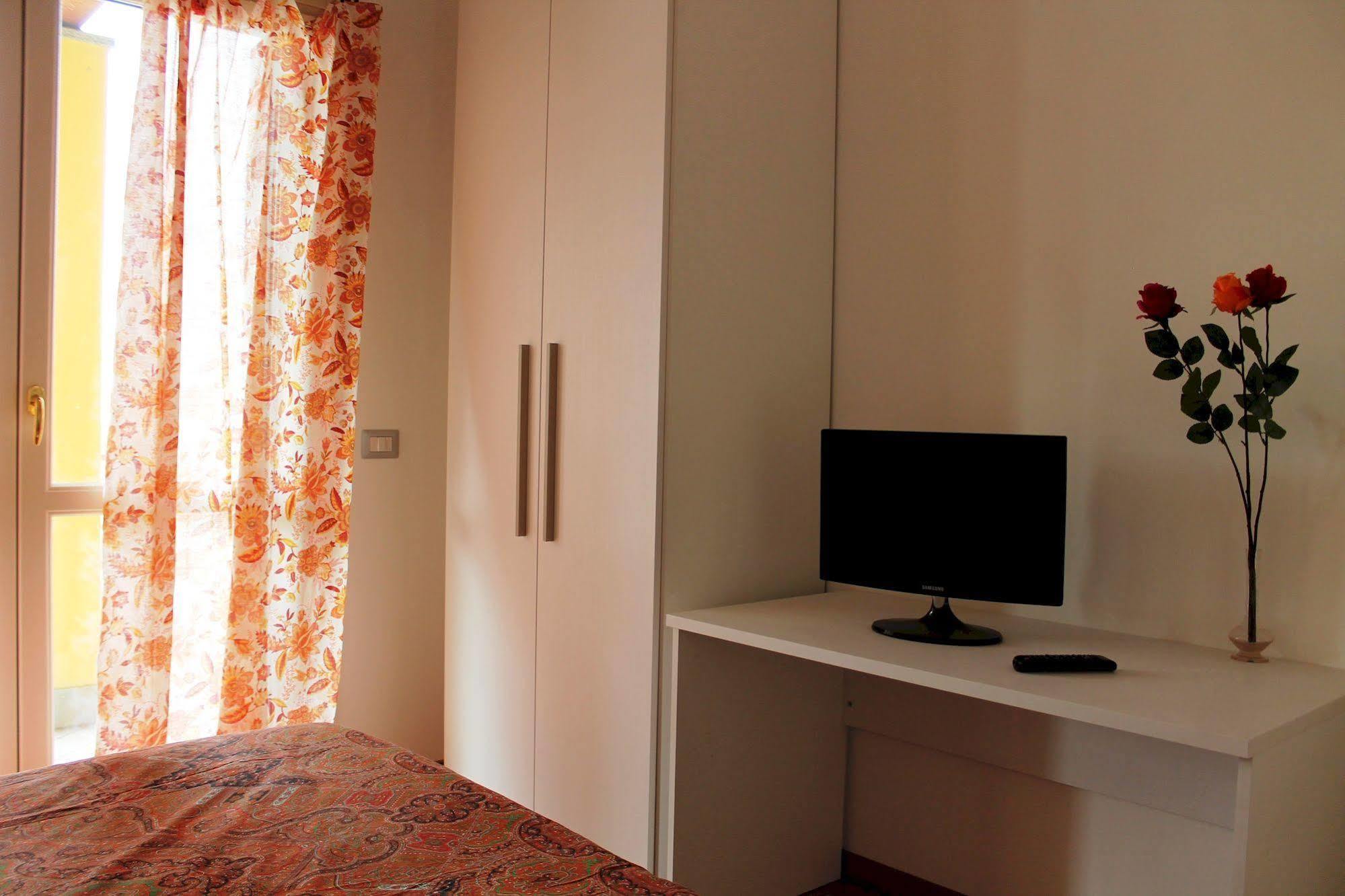 B&B Villa Milano By Rhospitality It Cornaredo Exterior foto